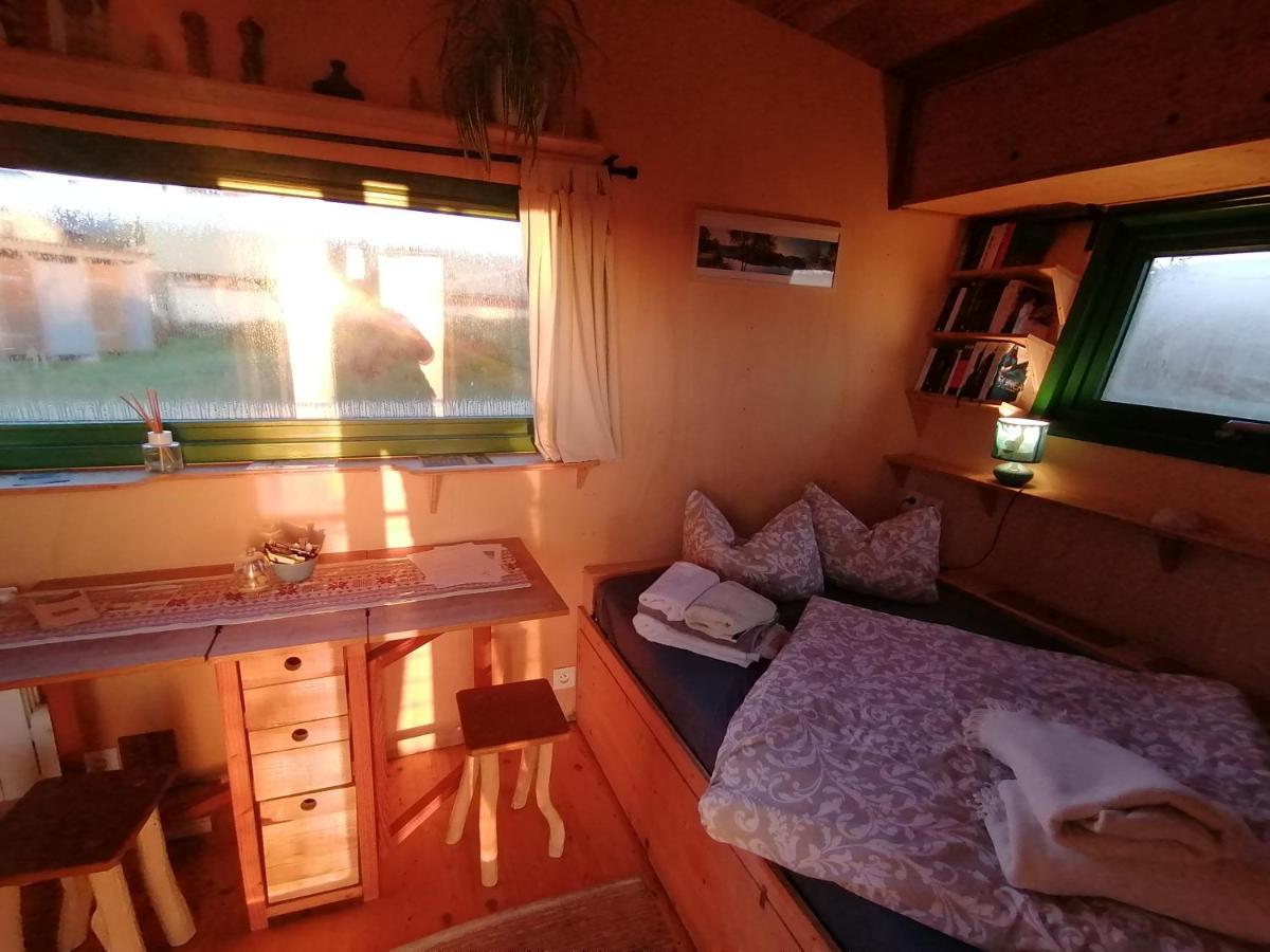 Hof Mellon Villa Plouguernével Екстериор снимка